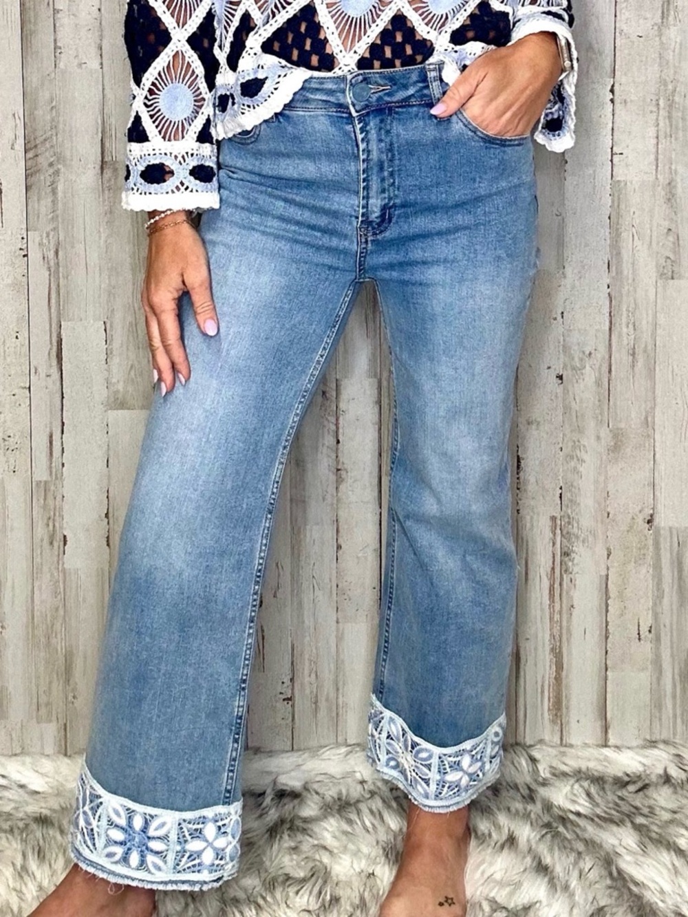 CAROLINA CROCHET
CUFF JEAN